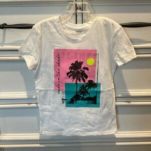 Old Navy girls T-shirt